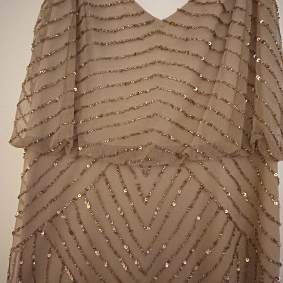 Adrianna Papell - Picture 2 of 5